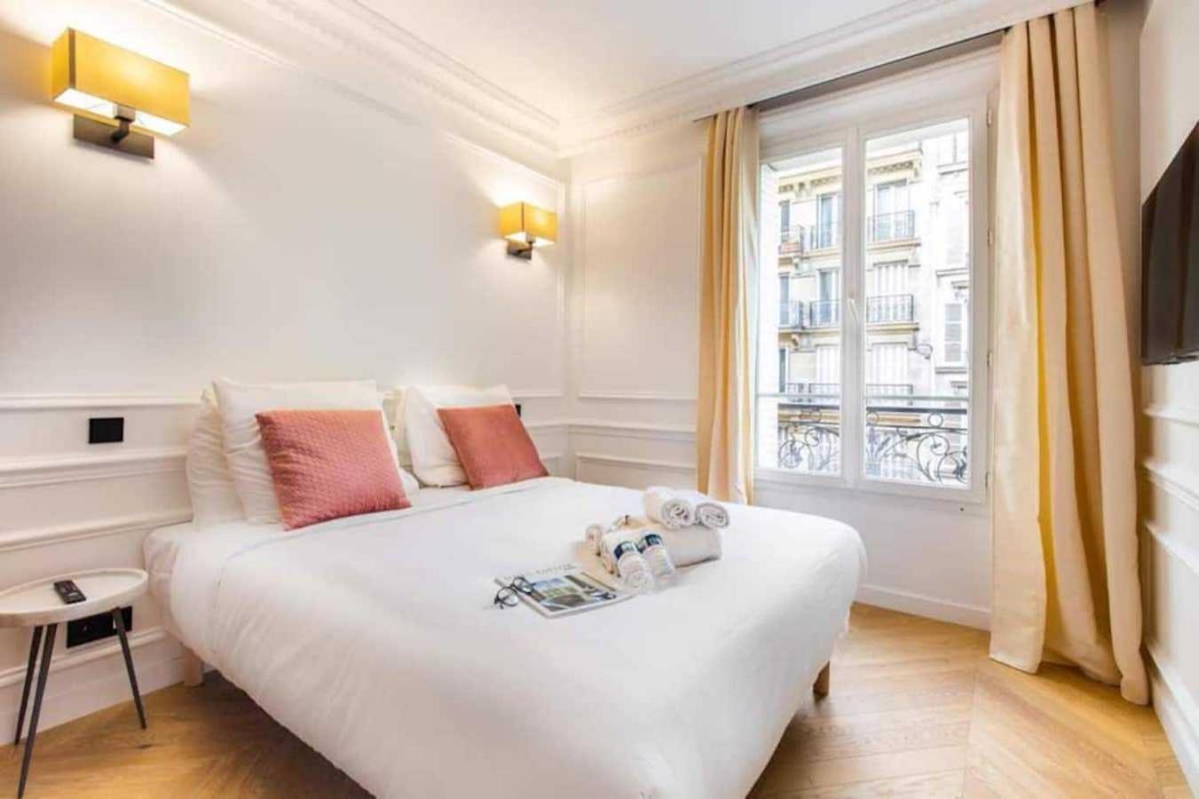 Newly Rebuilt By Architect - Center Of Paris Apartment Exterior photo