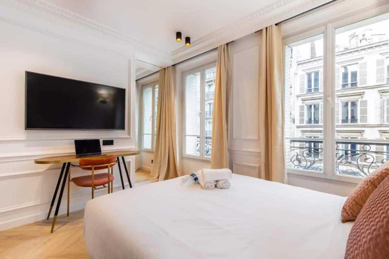Newly Rebuilt By Architect - Center Of Paris Apartment Exterior photo
